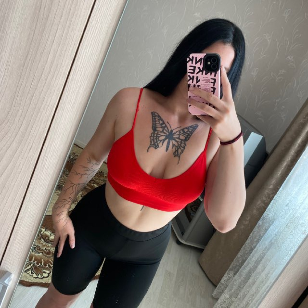 Ульяна : проститутки индивидуалки в Омске