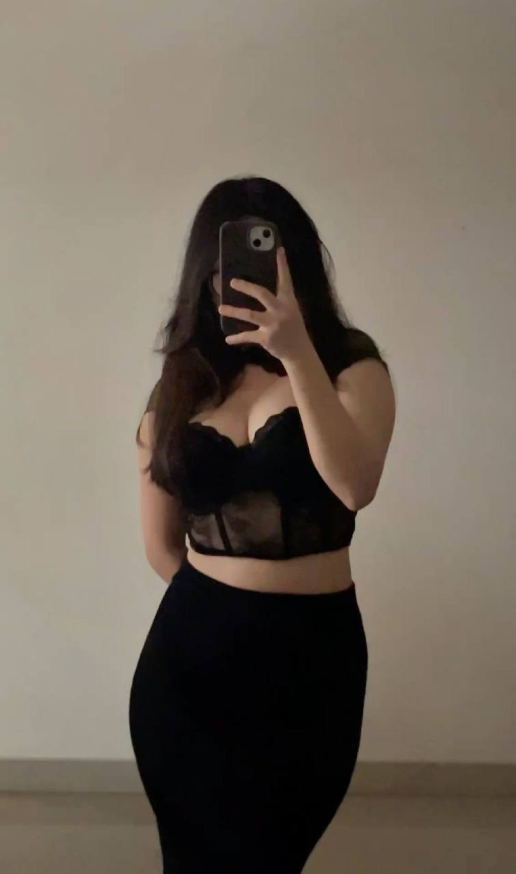 Мия : проститутки индивидуалки в Омске