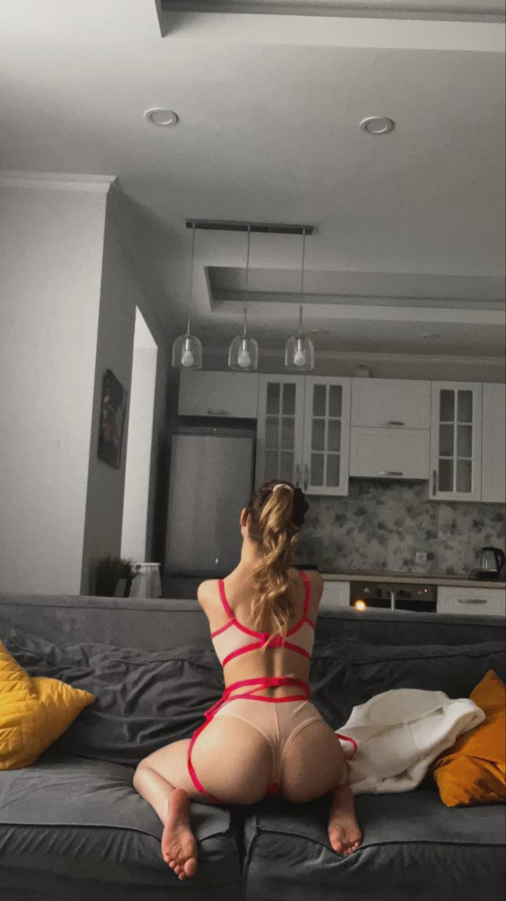 Полина : проститутки индивидуалки в Омске