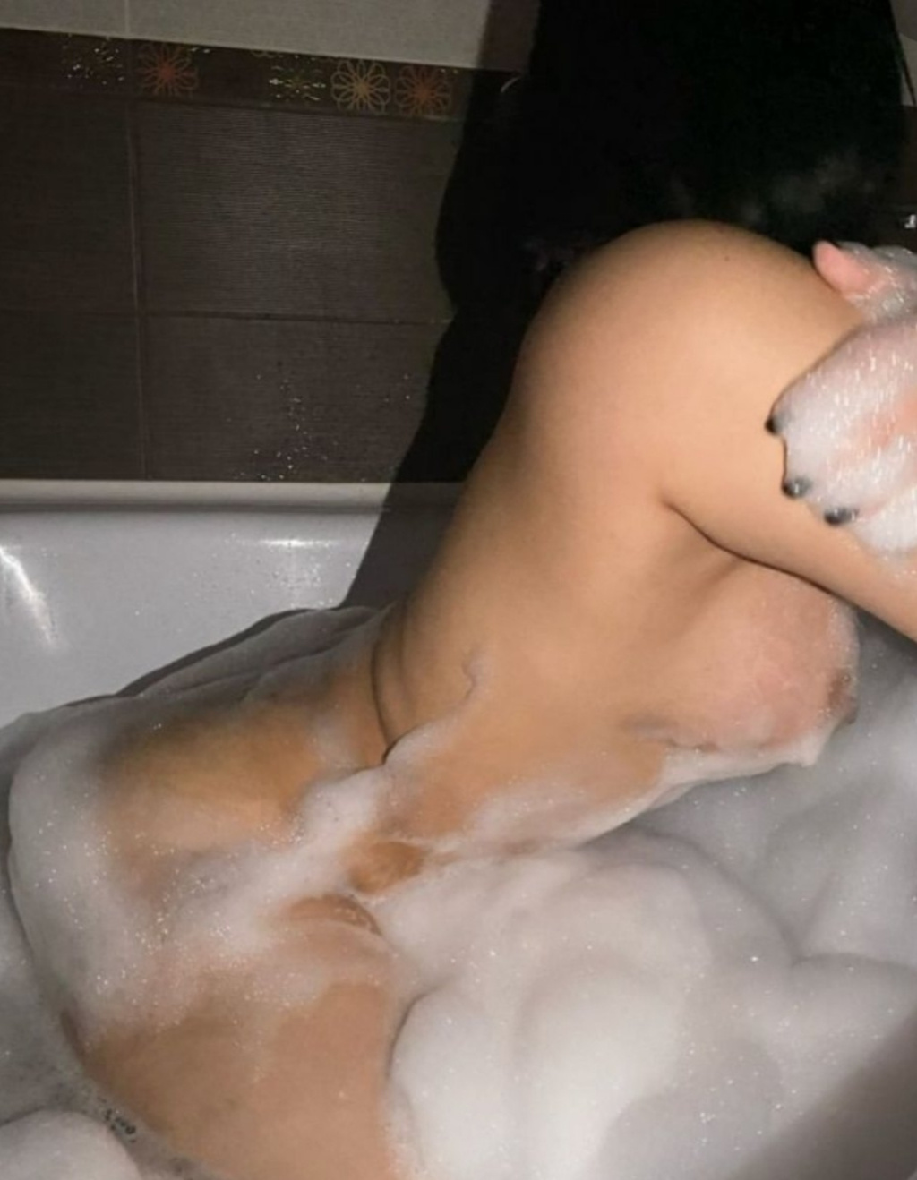 Лейла: проститутки индивидуалки в Омске