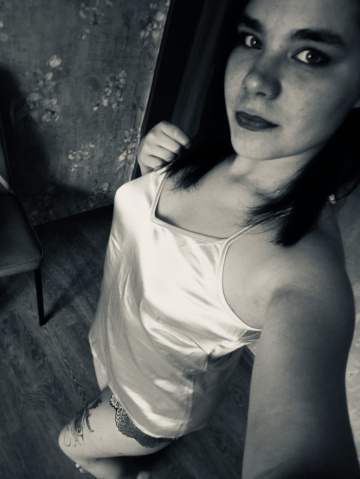 индивидуалка проститутка Омска