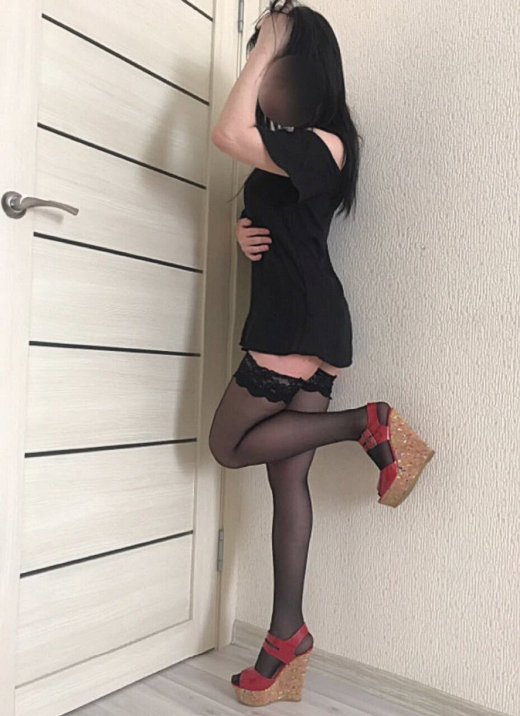 Вика Выезд : проститутки индивидуалки в Омске