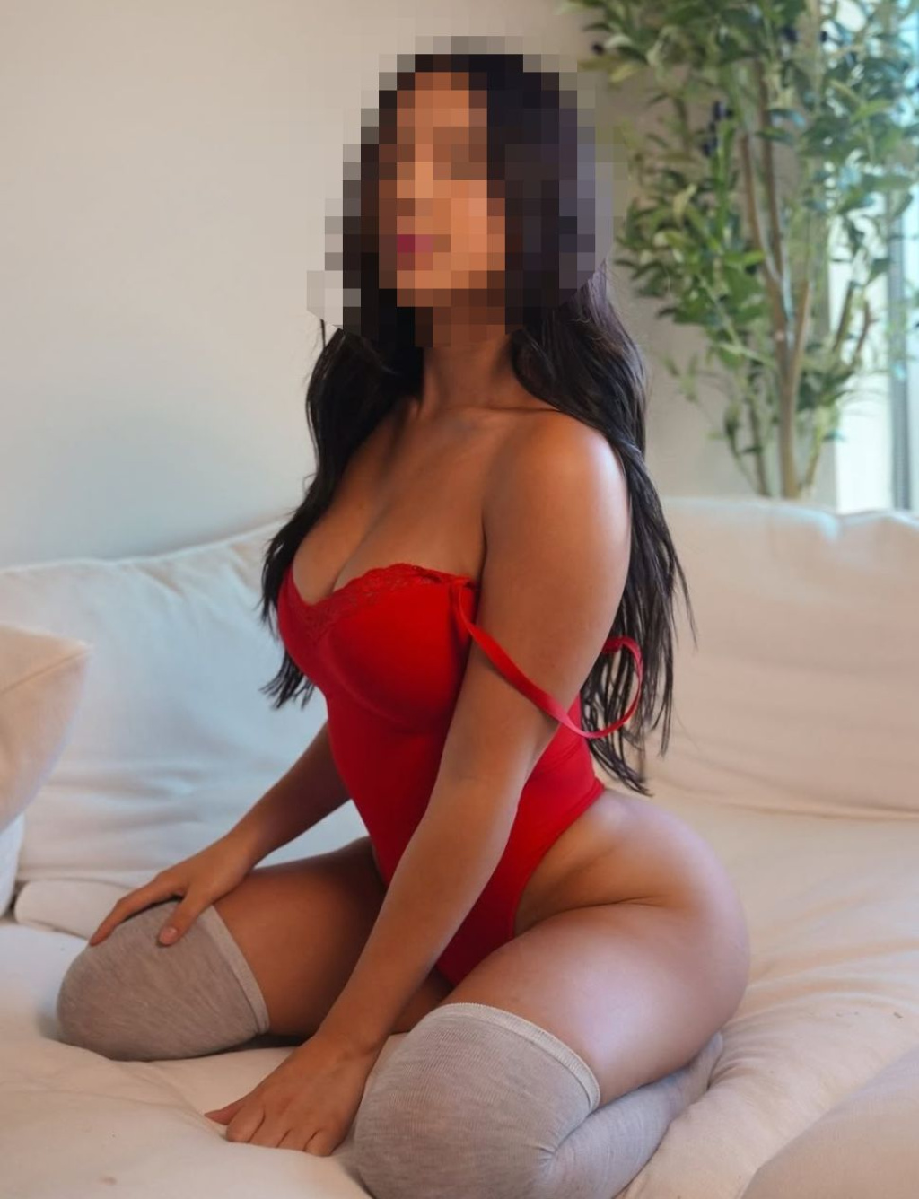 Вика: проститутки индивидуалки в Омске